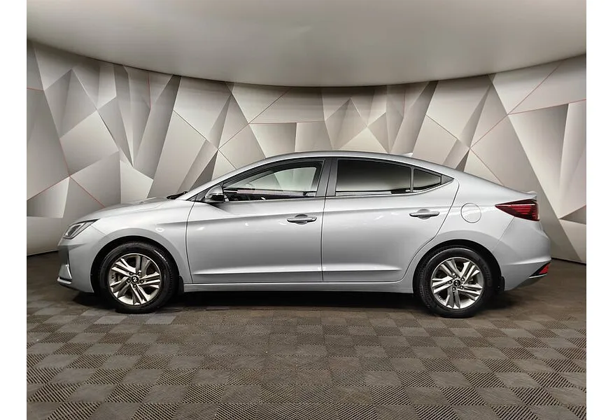 АВИЛОН - Hyundai Elantra 2.0 AT (150 л.с.) Active Серебристый - slide 2