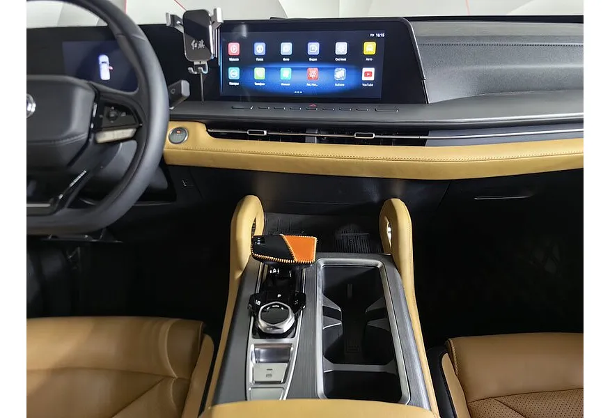 Changan HUNTER PLUS 2.0 AT 4WD (226 л.с.) Luxe Серый в АВИЛОН. Слайд №15