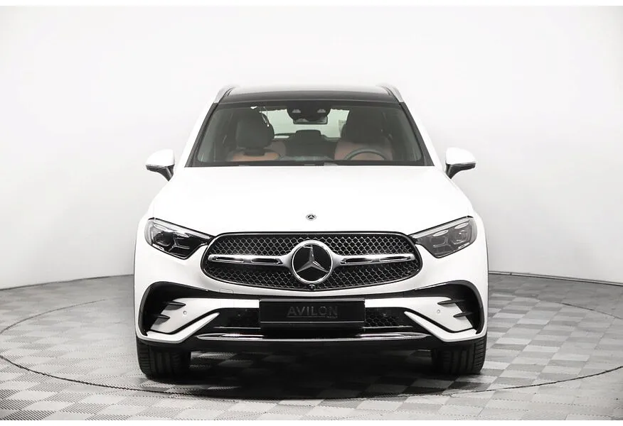 Mercedes-Benz GLC 300 4MATIC 9G-TRONIC (258 л.с.) Белый в АВИЛОН. Слайд №3
