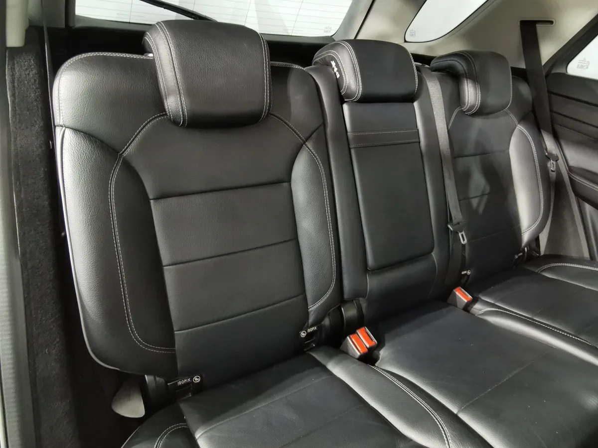 Mercedes-Benz M-Класс ML 350 BlueEfficiency 7G-Tronic Plus 4Matic (306 л.с.) Черный в АВИЛОН. Слайд №15