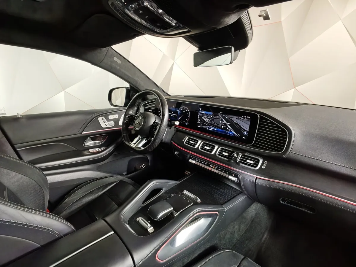 Mercedes-Benz GLE Купе AMG 53 9G-TRONIC 4MATIC+ (435 л.с.) Черный в АВИЛОН. Слайд №13