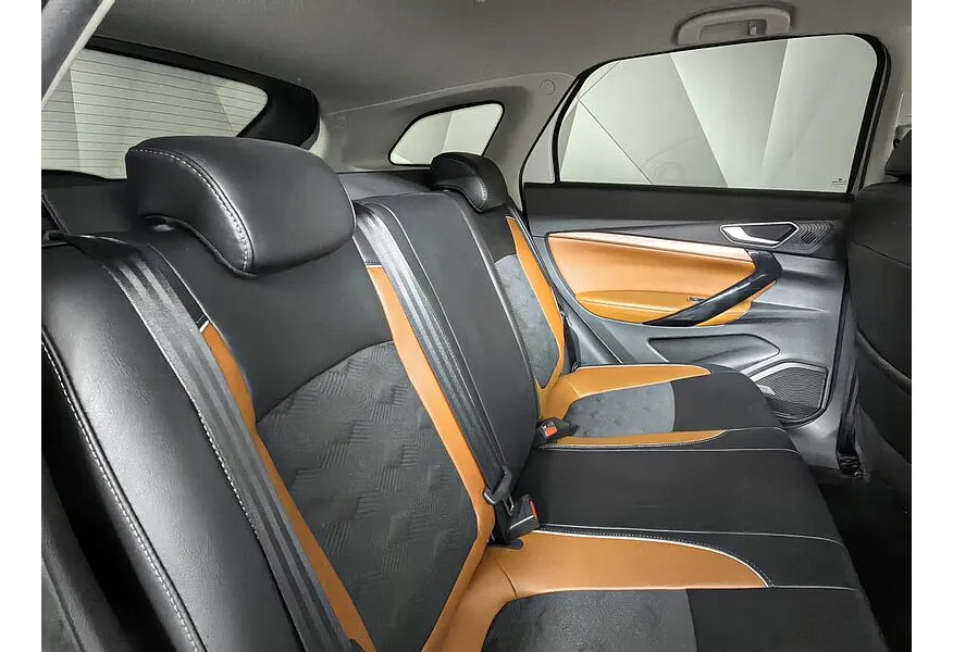 ВАЗ (Lada) Vesta 1.8 AMT (122 л.с.) Белый в АВИЛОН. Слайд №16