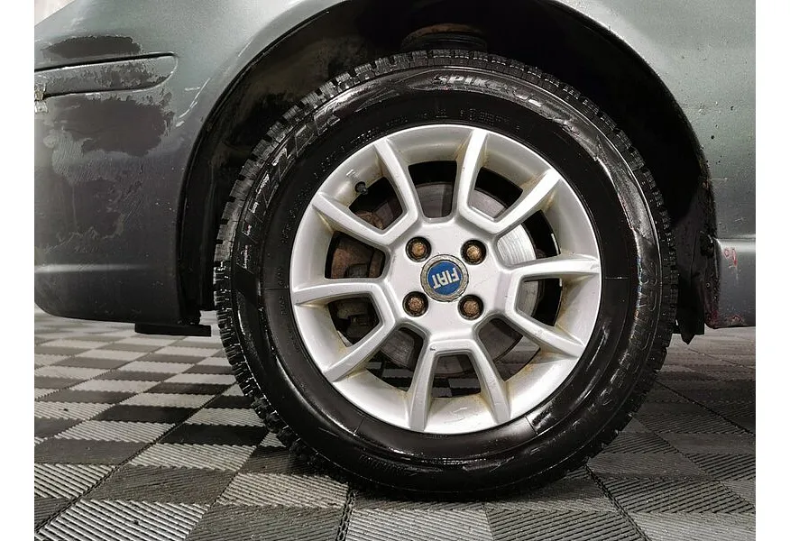 Fiat Albea 1.4 MT (77 л.с.) в АВИЛОН. Слайд №9