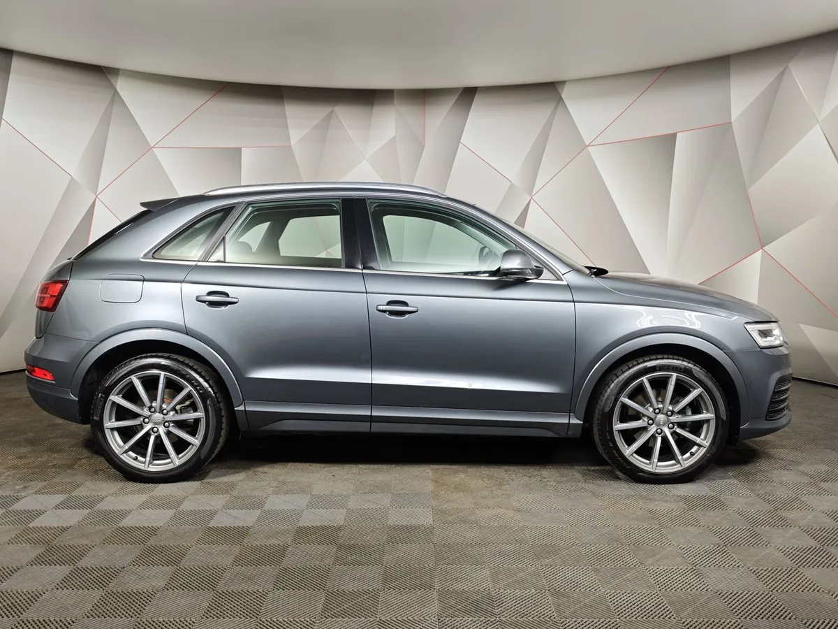 Audi Q3 2.0 TFSI S tronic quattro (180 л.с.) Sport Серый в АВИЛОН. Слайд №6