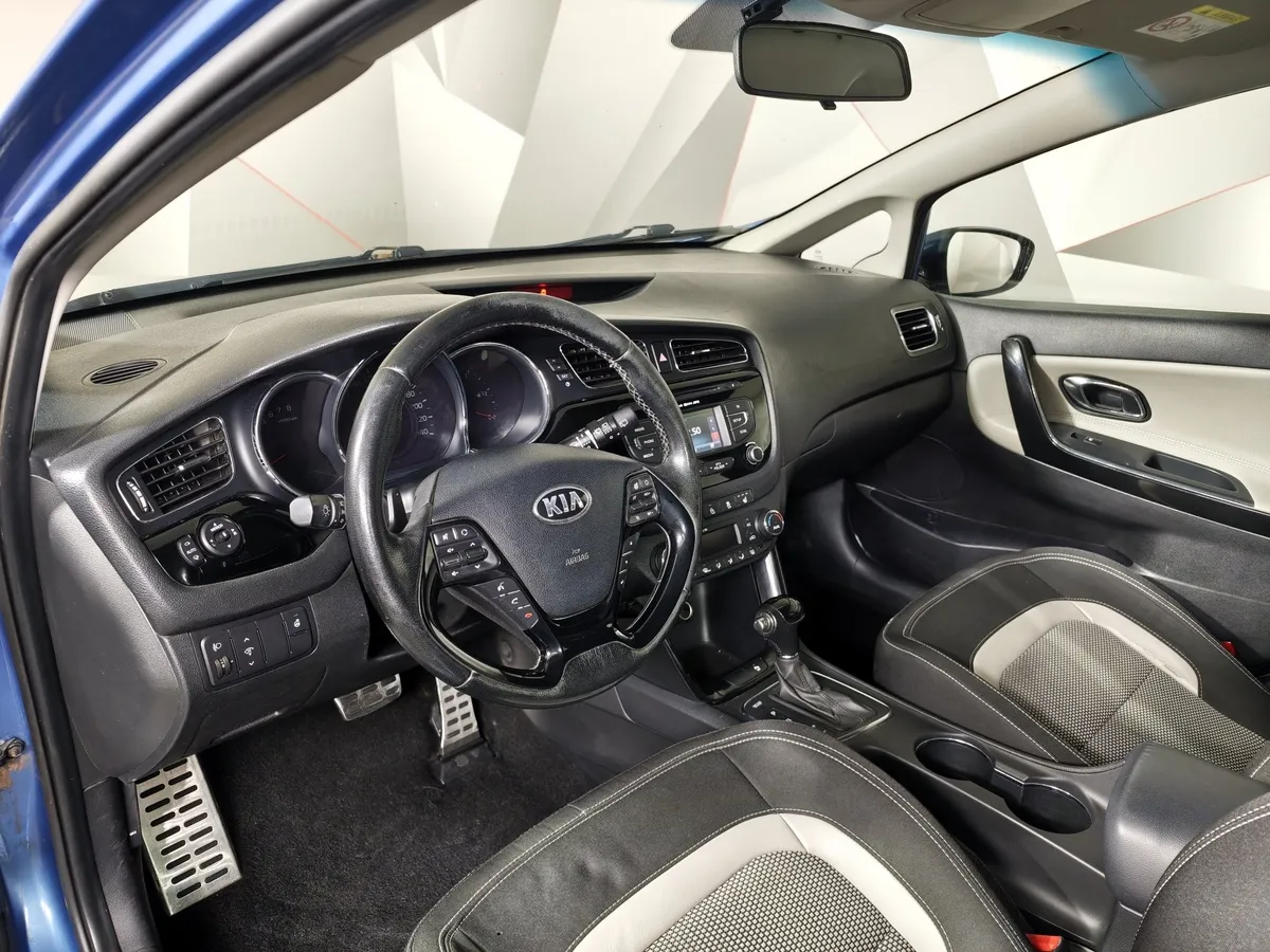 Kia Ceed 1.6 AT (129 л.с.) Синий в АВИЛОН. Слайд №19