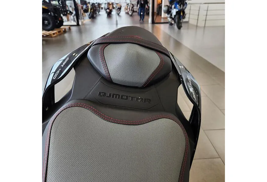 QJMOTOR SRK 400 400 см³ (41 л.с.) (41) 400 в АВИЛОН. Слайд №10