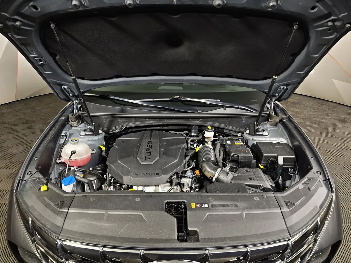 Hyundai Tucson 2.0 (185 л.с.) Diesel-8AT - 4WD Family Серый в АВИЛОН. Слайд №11