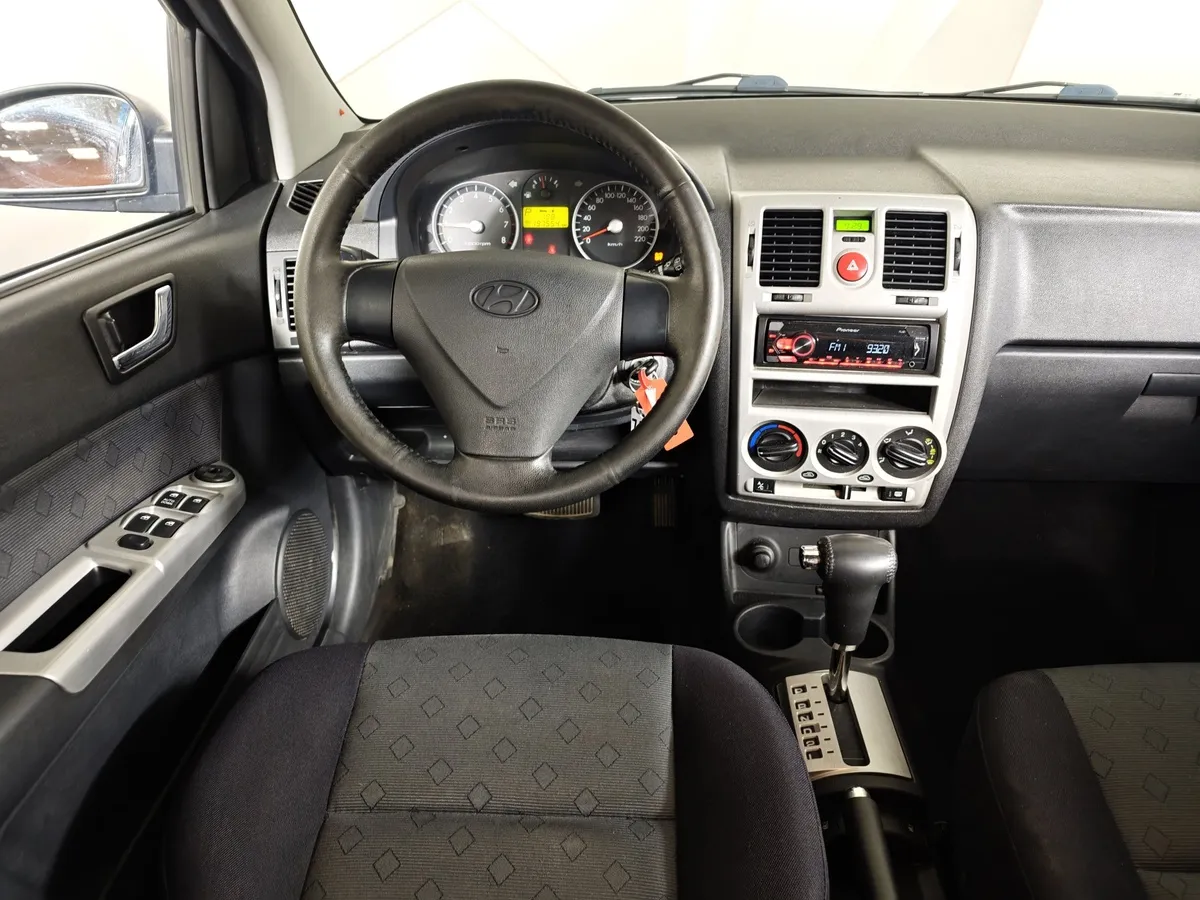 Hyundai Getz 1.4 AT (97 л.с.) Серый в АВИЛОН. Слайд №20