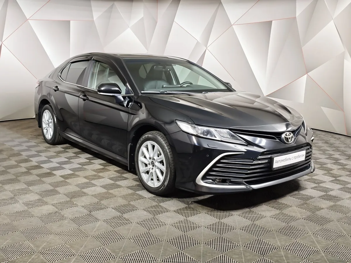 Toyota Camry 2.5 AT (200 л.с.) Черный в АВИЛОН. Слайд №3