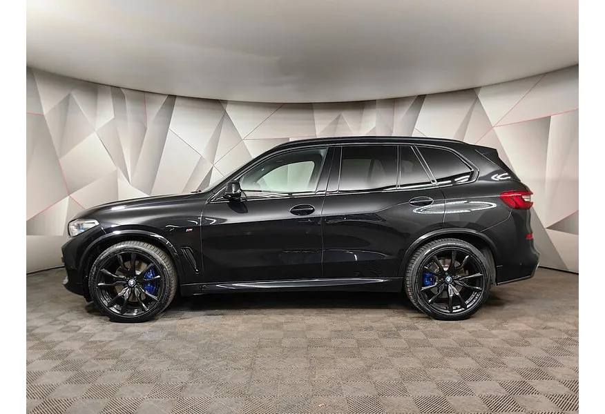 BMW X5 xDrive30d Steptronic (249 л.с.) M Sport Plus Черный в АВИЛОН. Слайд №5