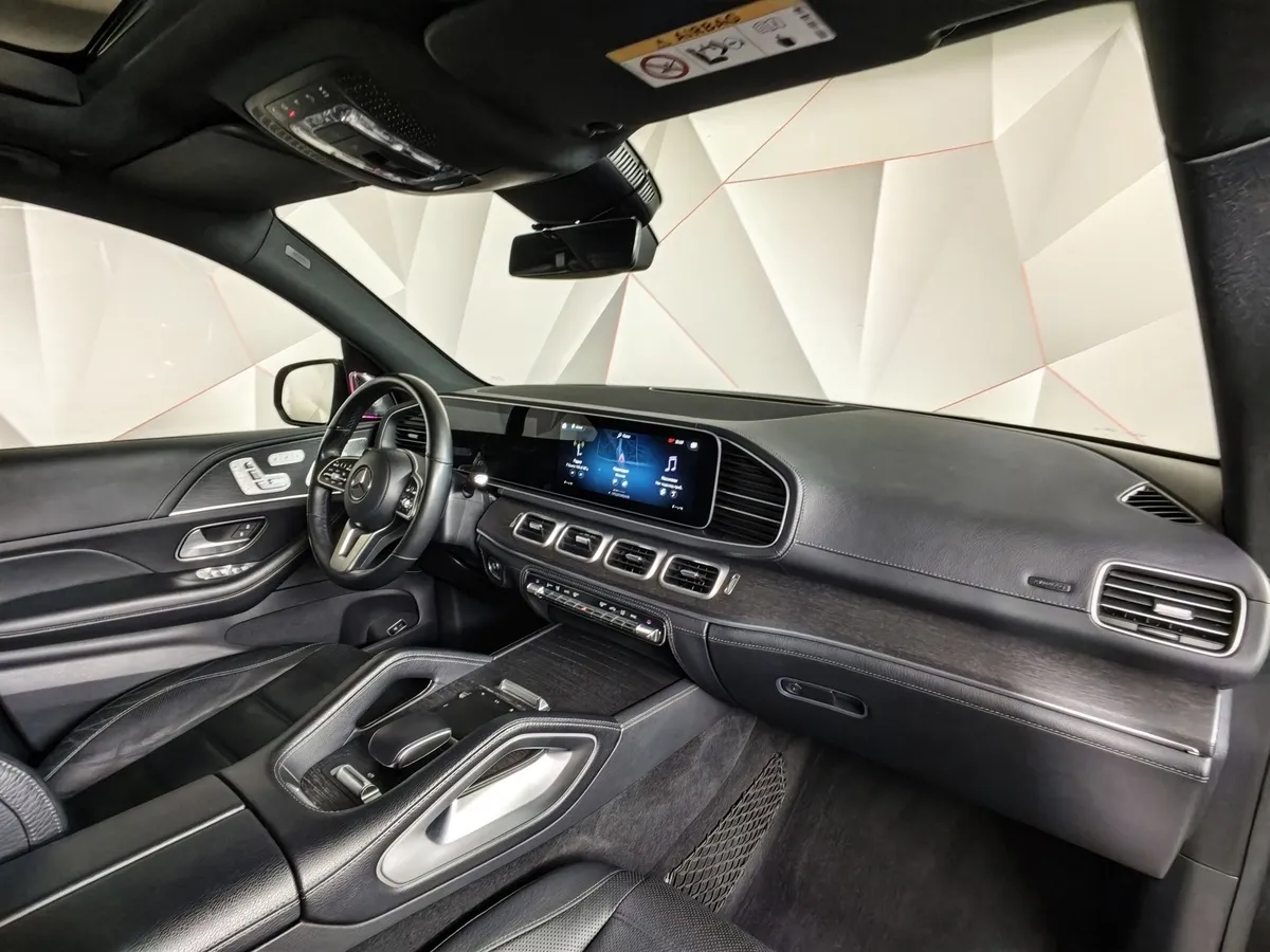 Mercedes-Benz GLE 450 4MATIC 9G-TRONIC (367 л.с.) Sport Plus (Локальная сборка) Черный в АВИЛОН. Слайд №13