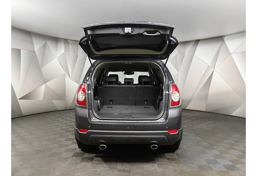 Chevrolet Captiva 2.4 AT (5 мест) (167 л.с.) LT Серый в АВИЛОН. Слайд №20