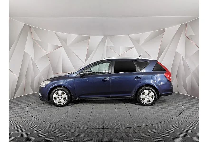 Kia Ceed 1.6 AT (126 л.с.) Синий в АВИЛОН. Слайд №5