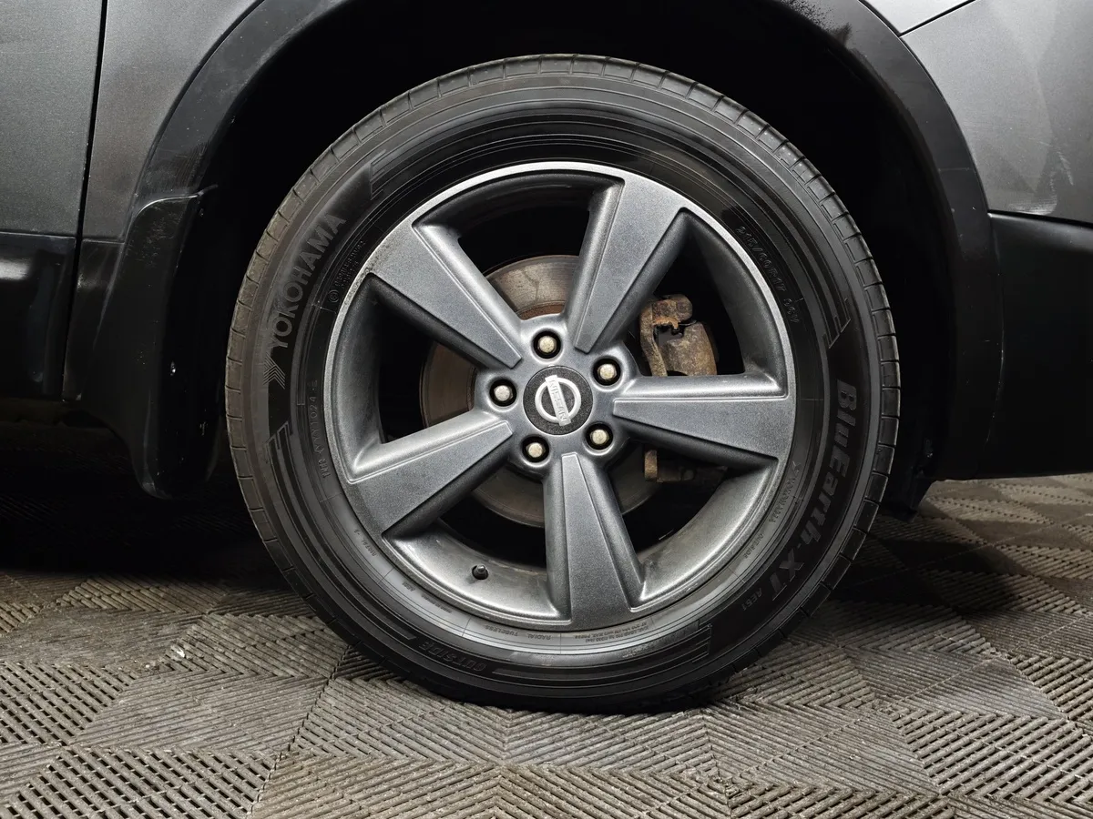 Nissan Qashqai 2.0 CVT AWD (141 л.с.) Серый в АВИЛОН. Слайд №9