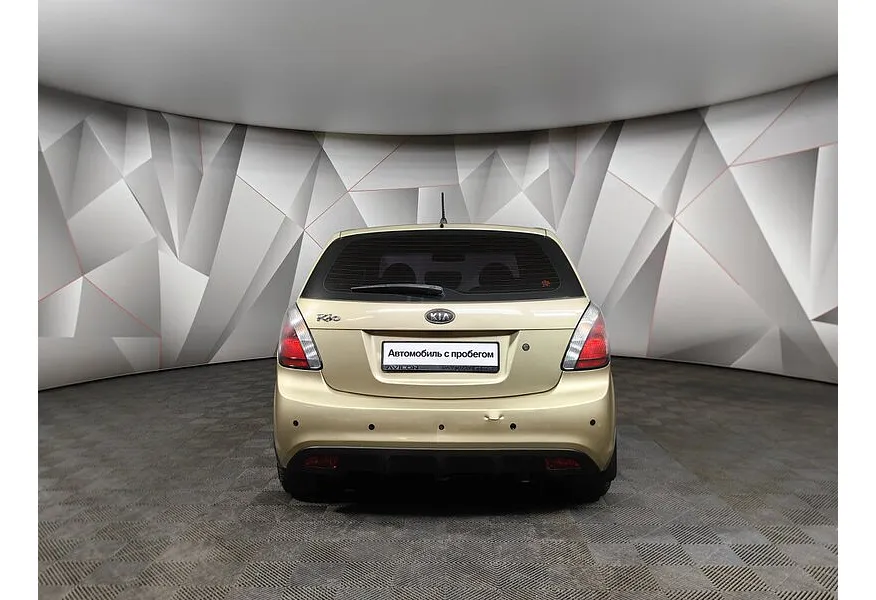 Kia Rio 1.4 AT (97 л.с.) Classic Бежевый в АВИЛОН. Слайд №8