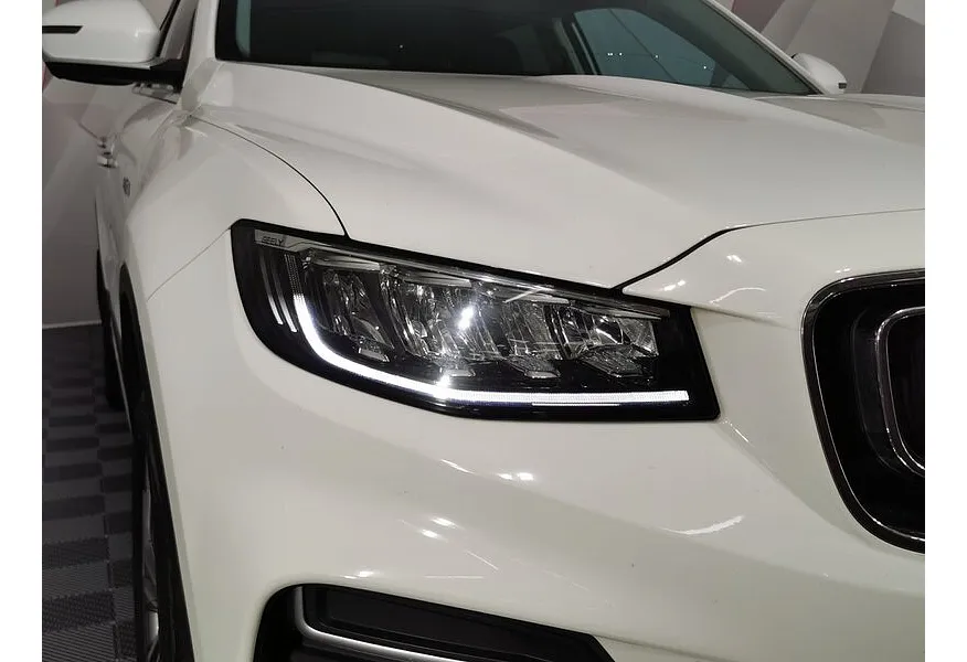 АВИЛОН - Geely Atlas Pro 1.5T 7DCT AWD (177 л.с.) Luxury Белый - slide 19
