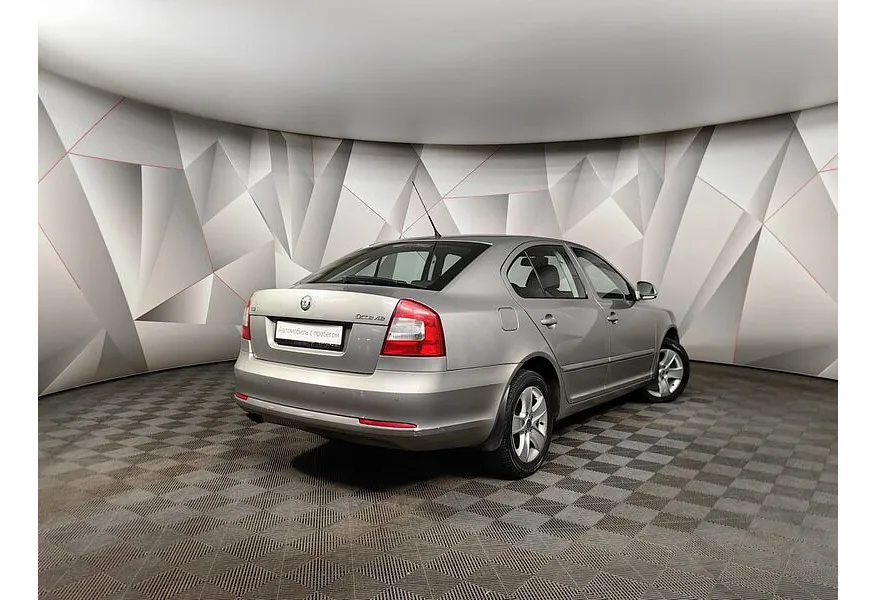 Skoda Octavia 1.4 TSI MT (122 л.с.) Серый в АВИЛОН. Слайд №2