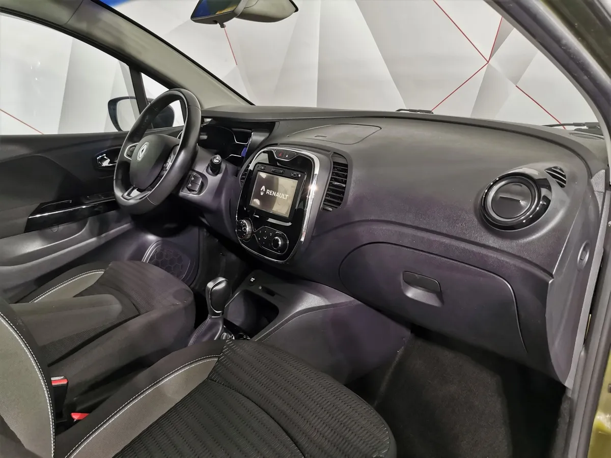 Renault Kaptur 2.0 AT AWD (143 л.с.) Зеленый в АВИЛОН. Слайд №12