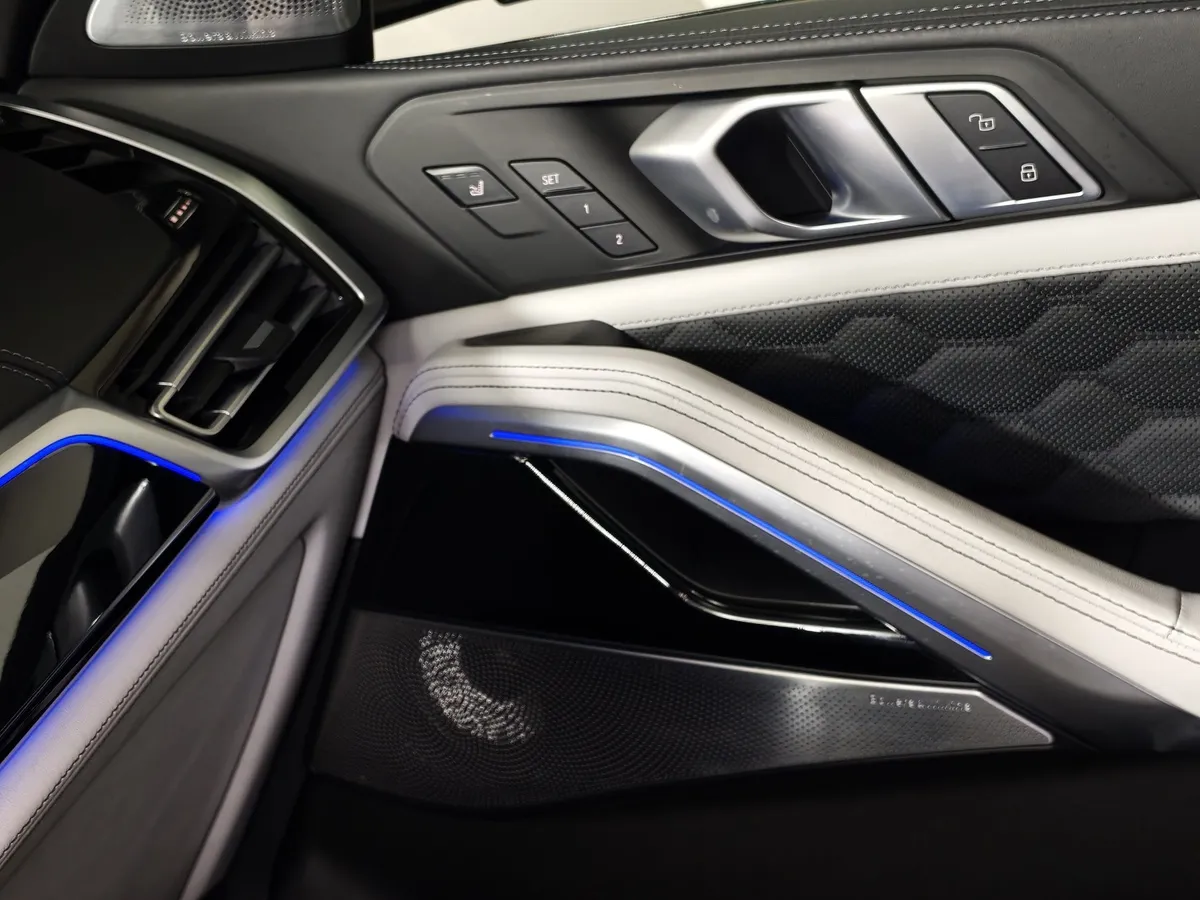 BMW X6 M 4.4 xDrive (625 л.с.) Competition Синий в АВИЛОН. Слайд №26