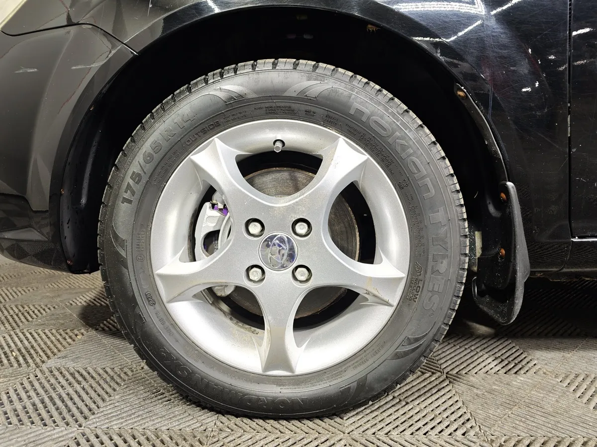 Hyundai Getz 1.4 AT (97 л.с.) Черный в АВИЛОН. Слайд №9
