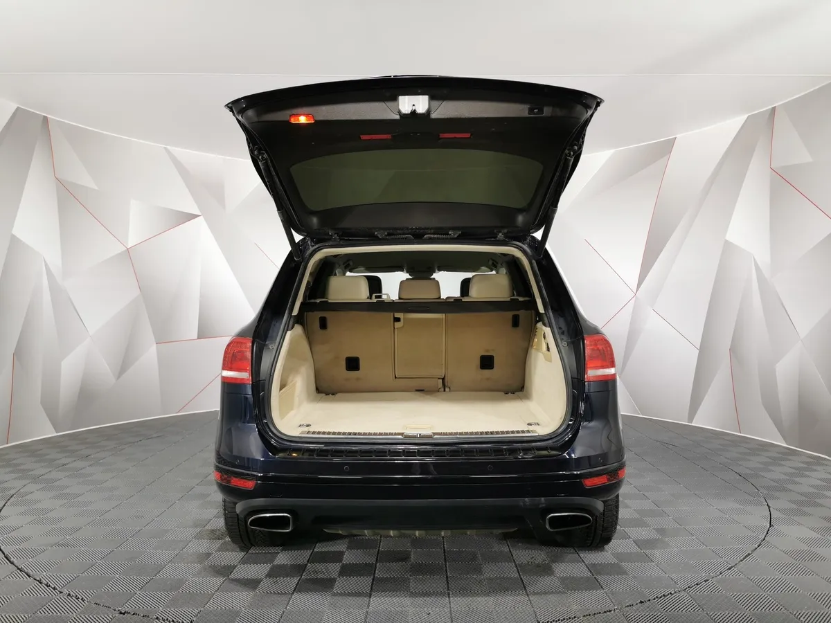 Volkswagen Touareg 3.6 FSI Tiptronic 4Motion (249 л.с.) V6 FSI Синий в АВИЛОН. Слайд №10