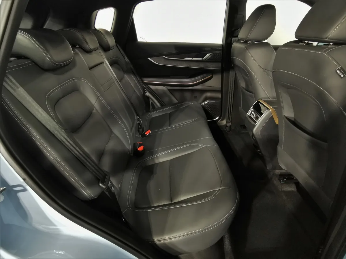EXEED LX 1.5T CVT (147 л.с.) Business Синий в АВИЛОН. Слайд №14