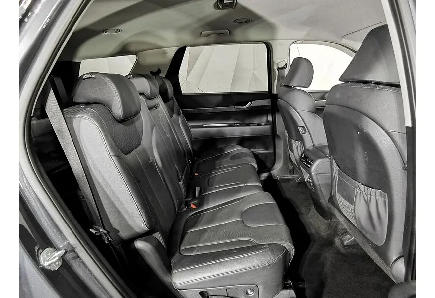 Hyundai Palisade 2.2 - 8AT CRDi (200л.с.) 8 мест Lifestyle Серый в АВИЛОН. Слайд №16