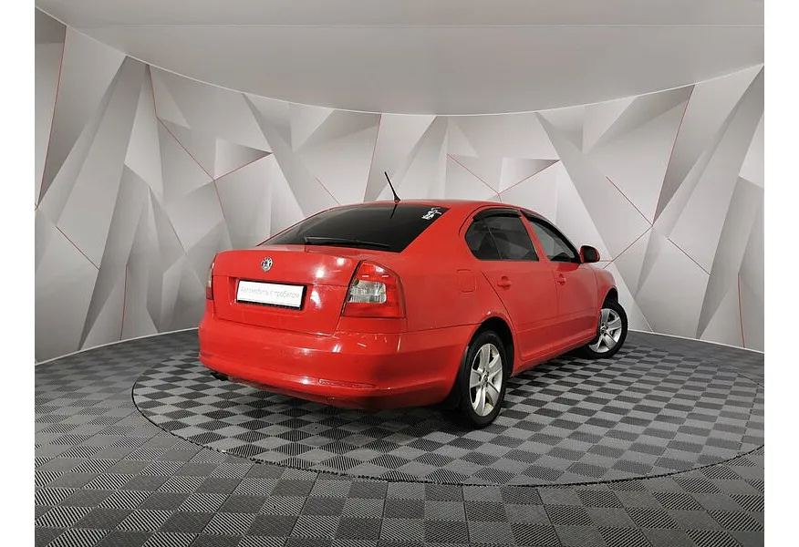 Skoda Octavia 1.8 TSI AT (152 л.с.) Active (CKD) Красный в АВИЛОН. Слайд №2
