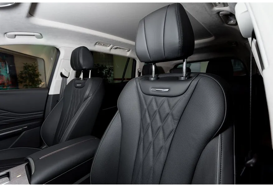 Hongqi HS7 2.0T 8AT 4WD (245 л.с.) Deluxe Коричневый в АВИЛОН. Слайд №8