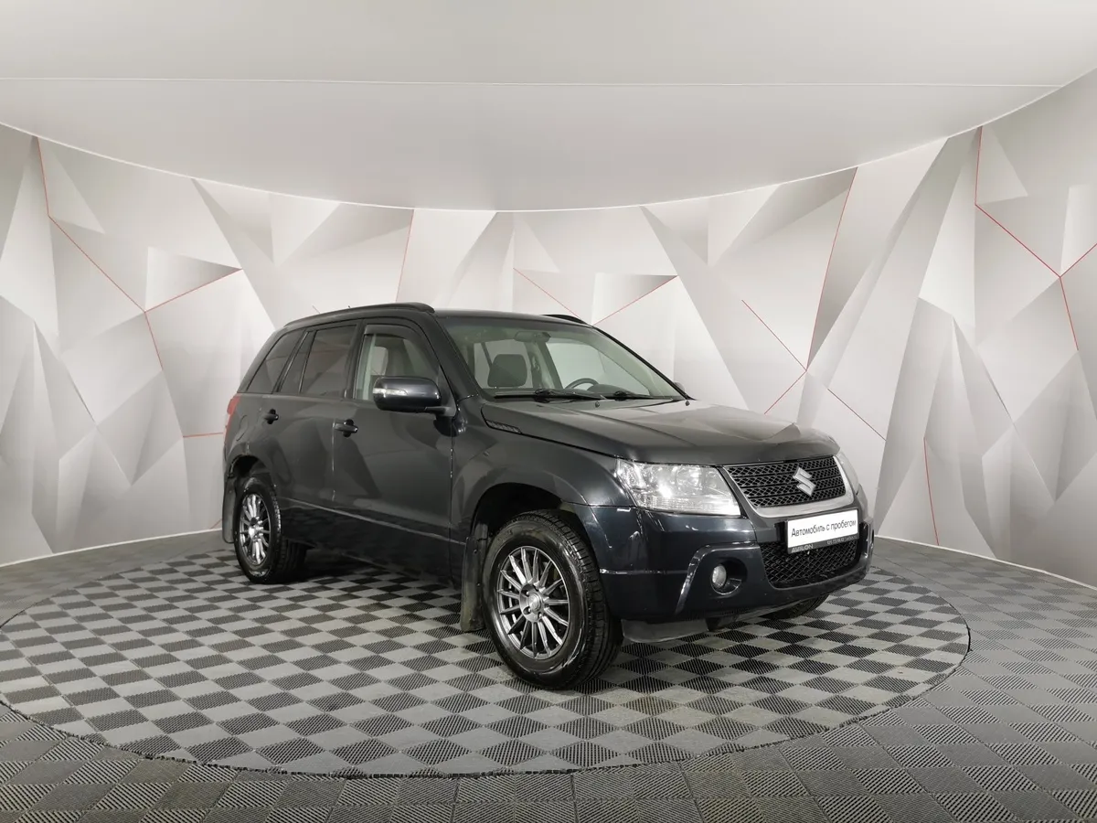 Suzuki Grand Vitara 2.0 AT AWD (140 л.с.) Черный в АВИЛОН. Слайд №3