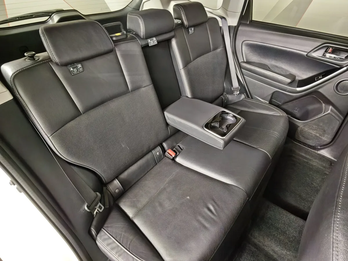 Subaru Forester 2.0 XT AWD CVT (241 л.с.) Белый в АВИЛОН. Слайд №16