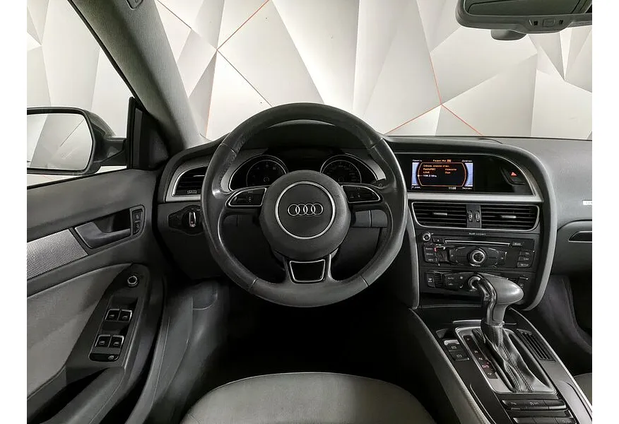 Audi A5 1.8 TFSI multitronic (144 л.с.) Серый в АВИЛОН. Слайд №10