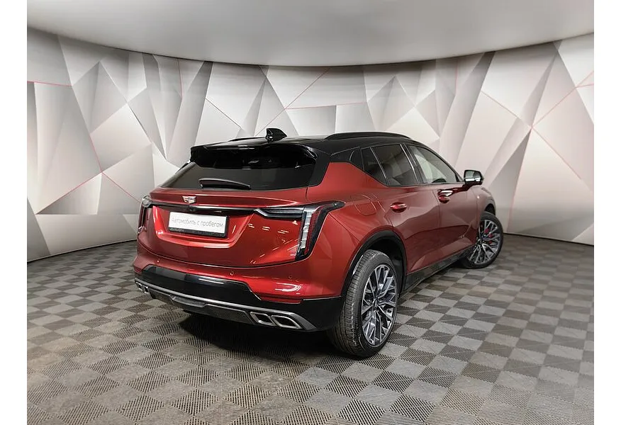 Cadillac GT4 2.0 AT 4WD (230 л.с.) Platinum Красный в АВИЛОН. Слайд №2