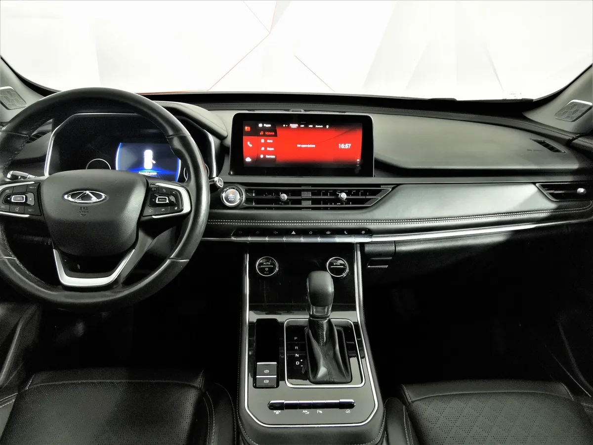 Chery Tiggo 8 Pro 2.0 CVT (170 л.с.) Prestige Белый в АВИЛОН. Слайд №13