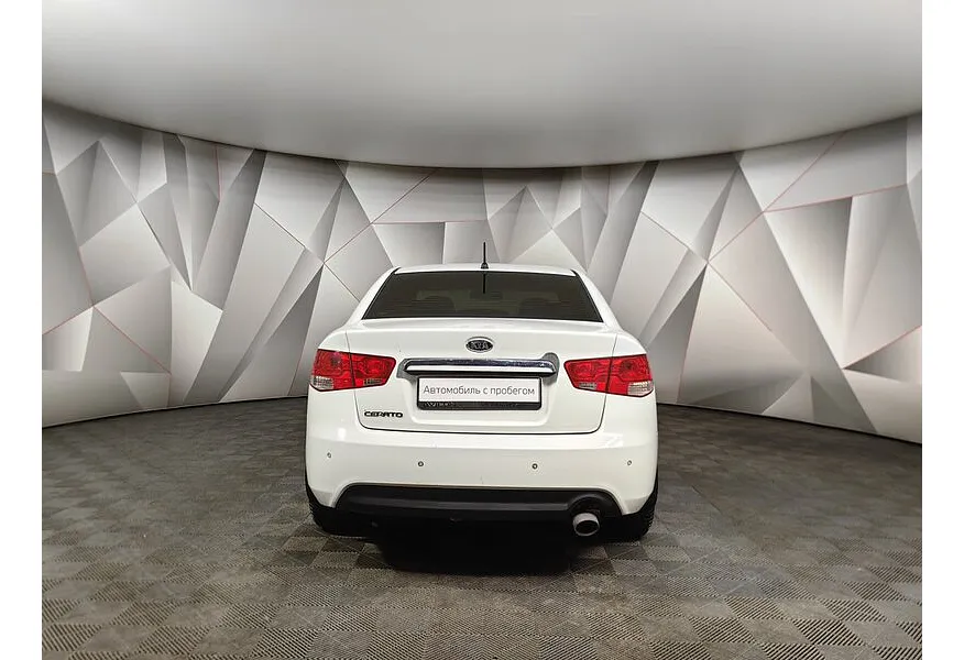 Kia Cerato 2.0 AT (150 л.с.) Белый в АВИЛОН. Слайд №8