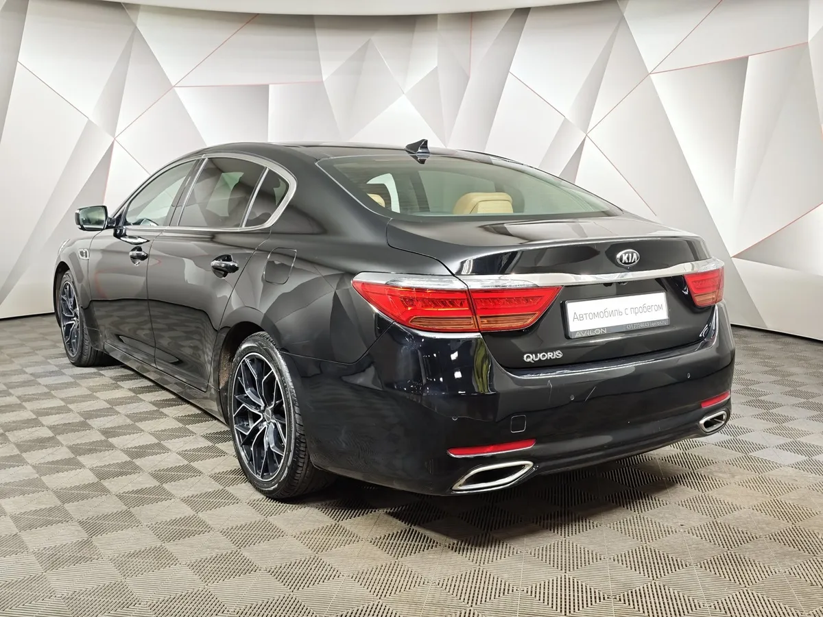 Kia Quoris 3.8 AT (334 л.с.) Premium Черный в АВИЛОН. Слайд №4