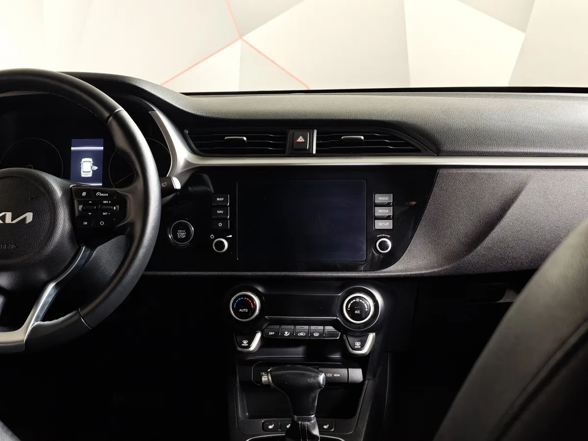 Kia Rio X 1.6 AT (123 л.с.) Prestige Серый в АВИЛОН. Слайд №15