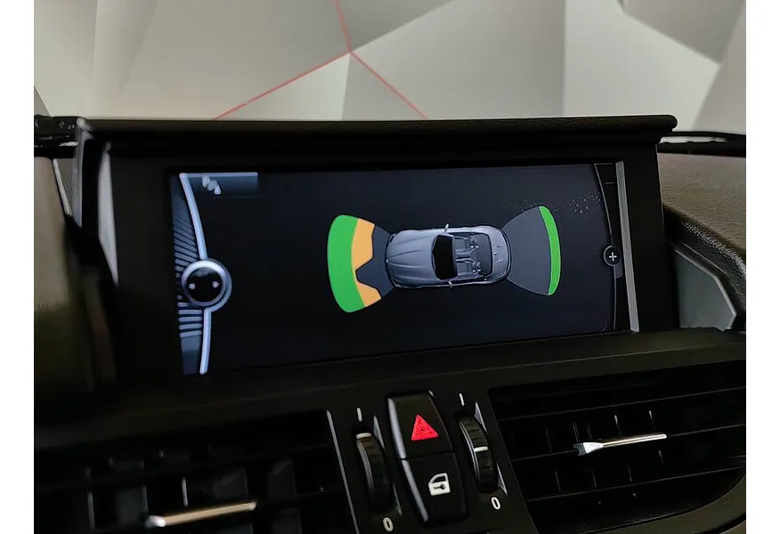 BMW Z4 sDrive20i AT (184 л.с.) Желтый в АВИЛОН. Слайд №13
