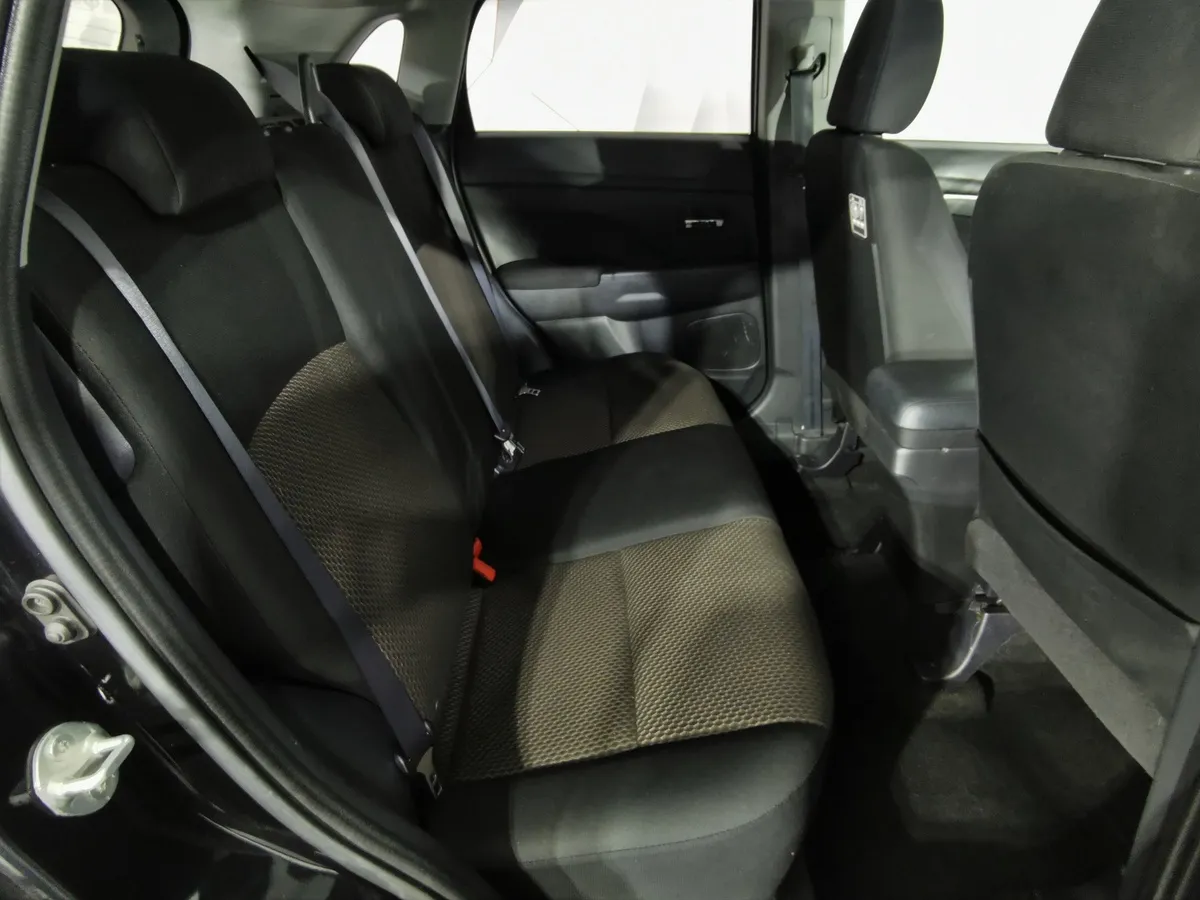 Mitsubishi ASX 2.0 CVT AWD (150 л.с.) Instyle S06 Черный в АВИЛОН. Слайд №14