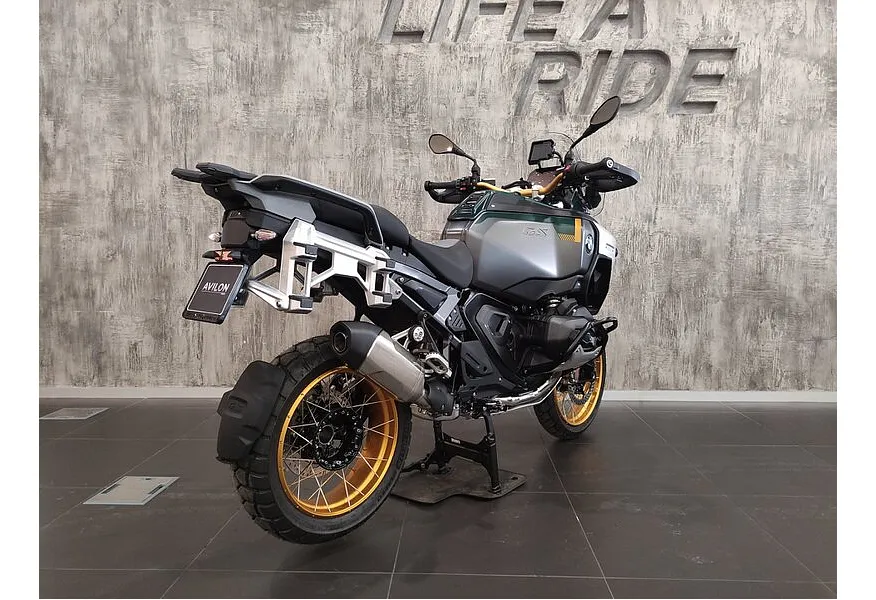 BMW Motorrad R 1300 GS Adventure R 1300 GS Adventure 1300 см³ (145) 1300 Зеленый в АВИЛОН. Слайд №6