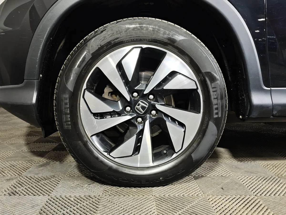 Honda CR-V 2.4 CVT 4x4 (188 л.с.) Executive Черный в АВИЛОН. Слайд №9