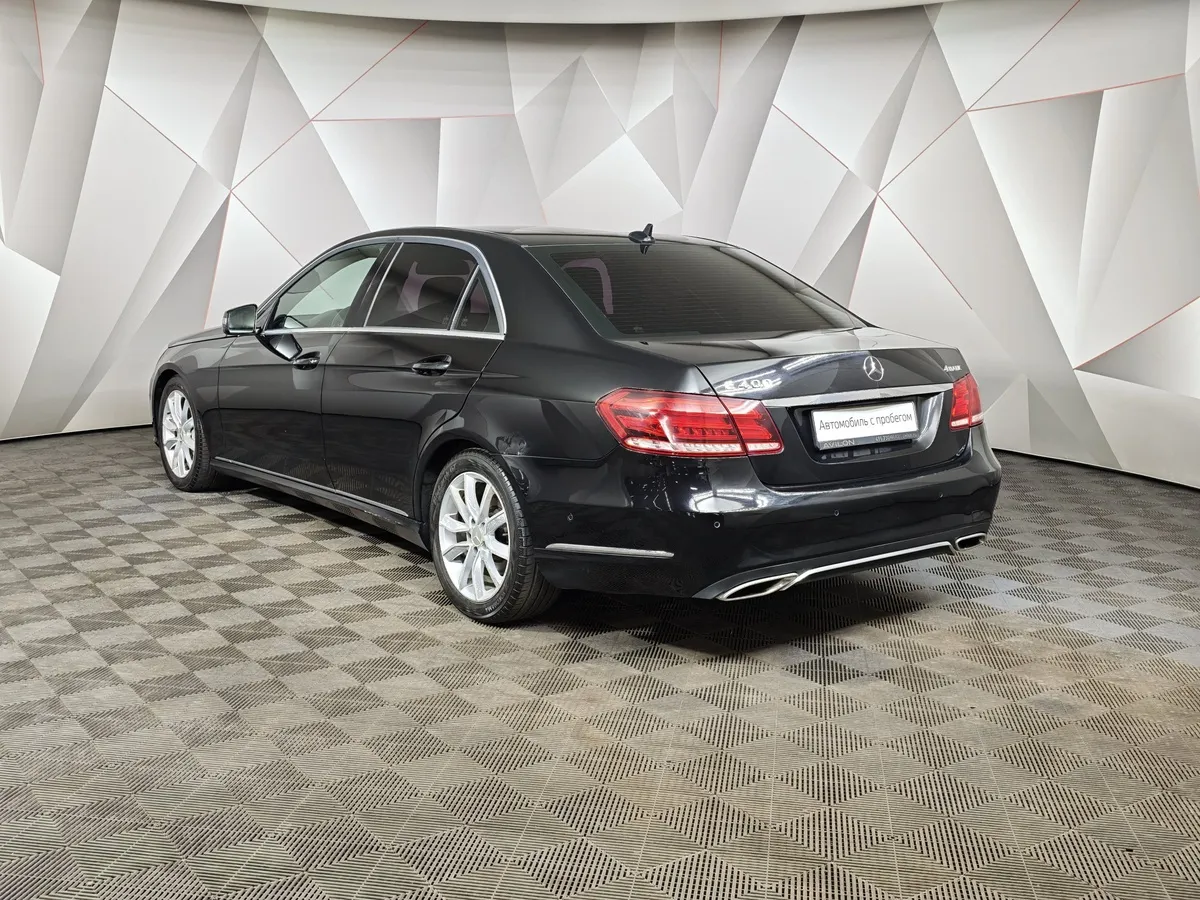Mercedes-Benz E-Класс E 400 4Matic 7G-Tronic Plus (333 л.с.) Черный в АВИЛОН. Слайд №4