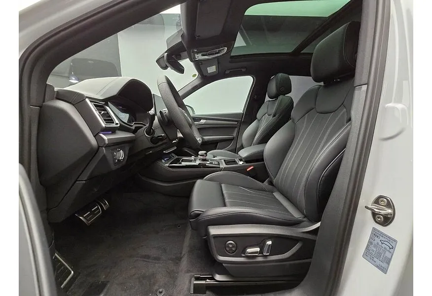 Audi Q5 L 2.0 TFSI S tronic quattro (245 л.с.) Luxury Dynamic Серый в АВИЛОН. Слайд №7