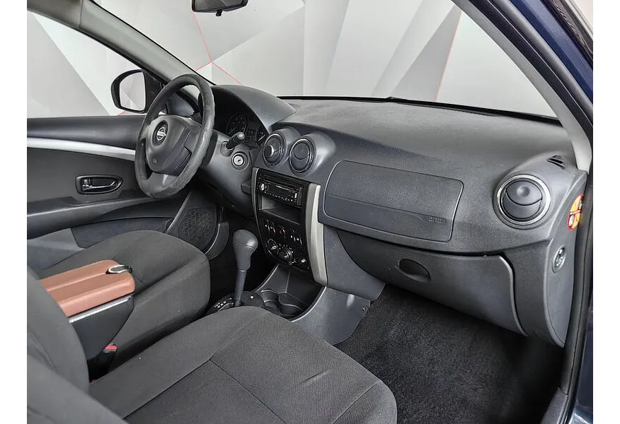 Nissan Almera 1.6 AT (102 л.с.) Comfort Синий в АВИЛОН. Слайд №9