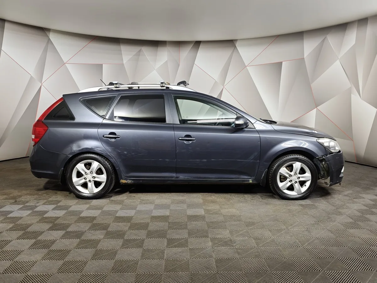 Kia Ceed 1.6 AT (122 л.с.) Люкс Серый в АВИЛОН. Слайд №6