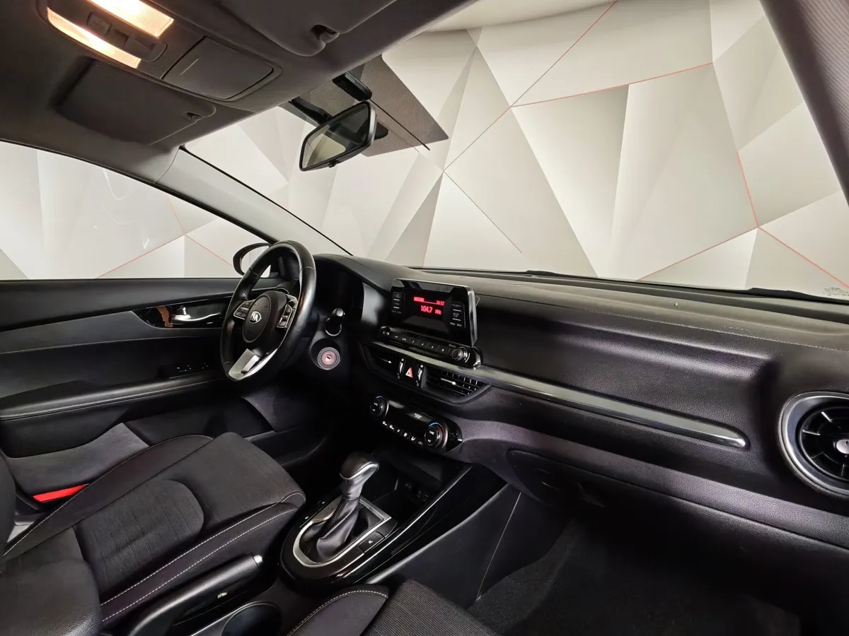 Kia Cerato 2.0 MPI AT (150 л.с.) Luxe Серый в АВИЛОН. Слайд №13