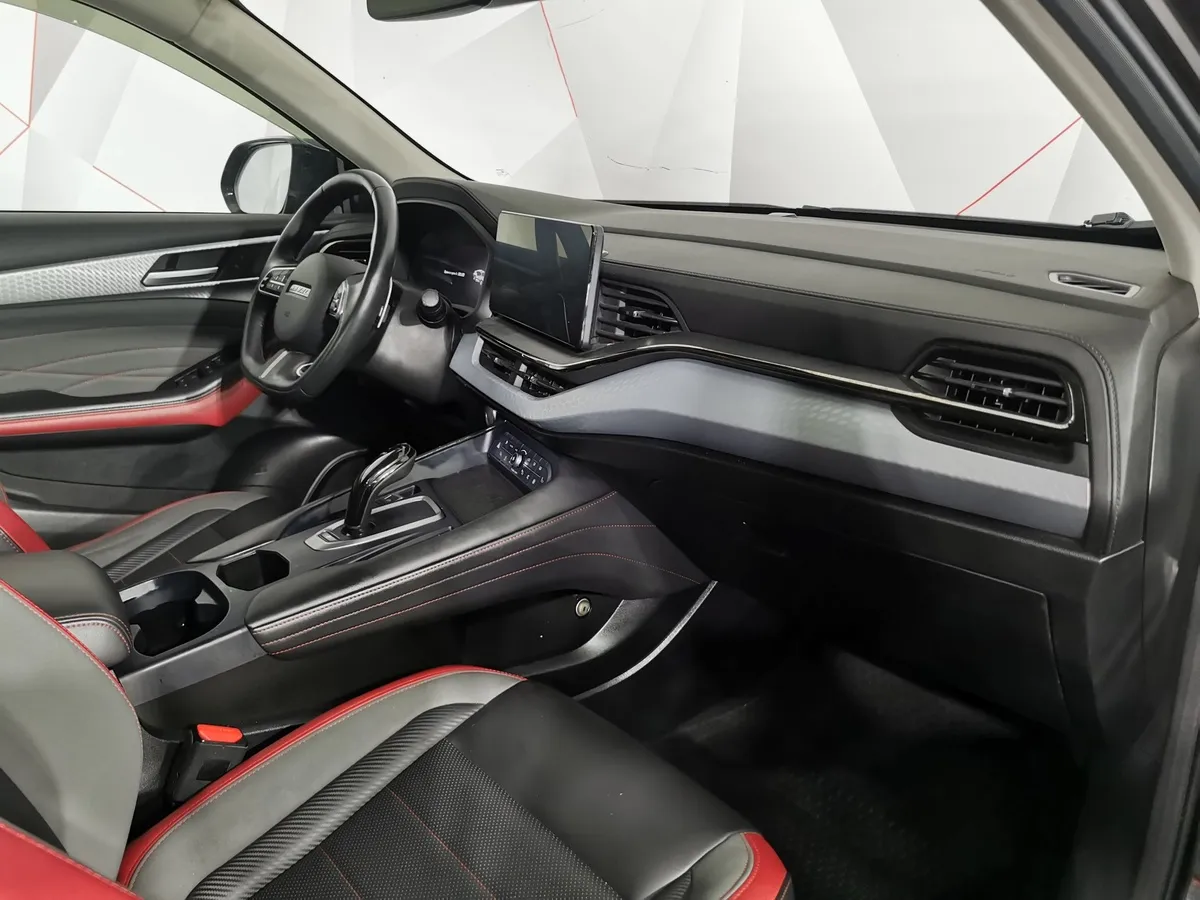 Haval F7x 2.0T AWD 7DCT (190 л.с.) Tech Plus Черный в АВИЛОН. Слайд №12