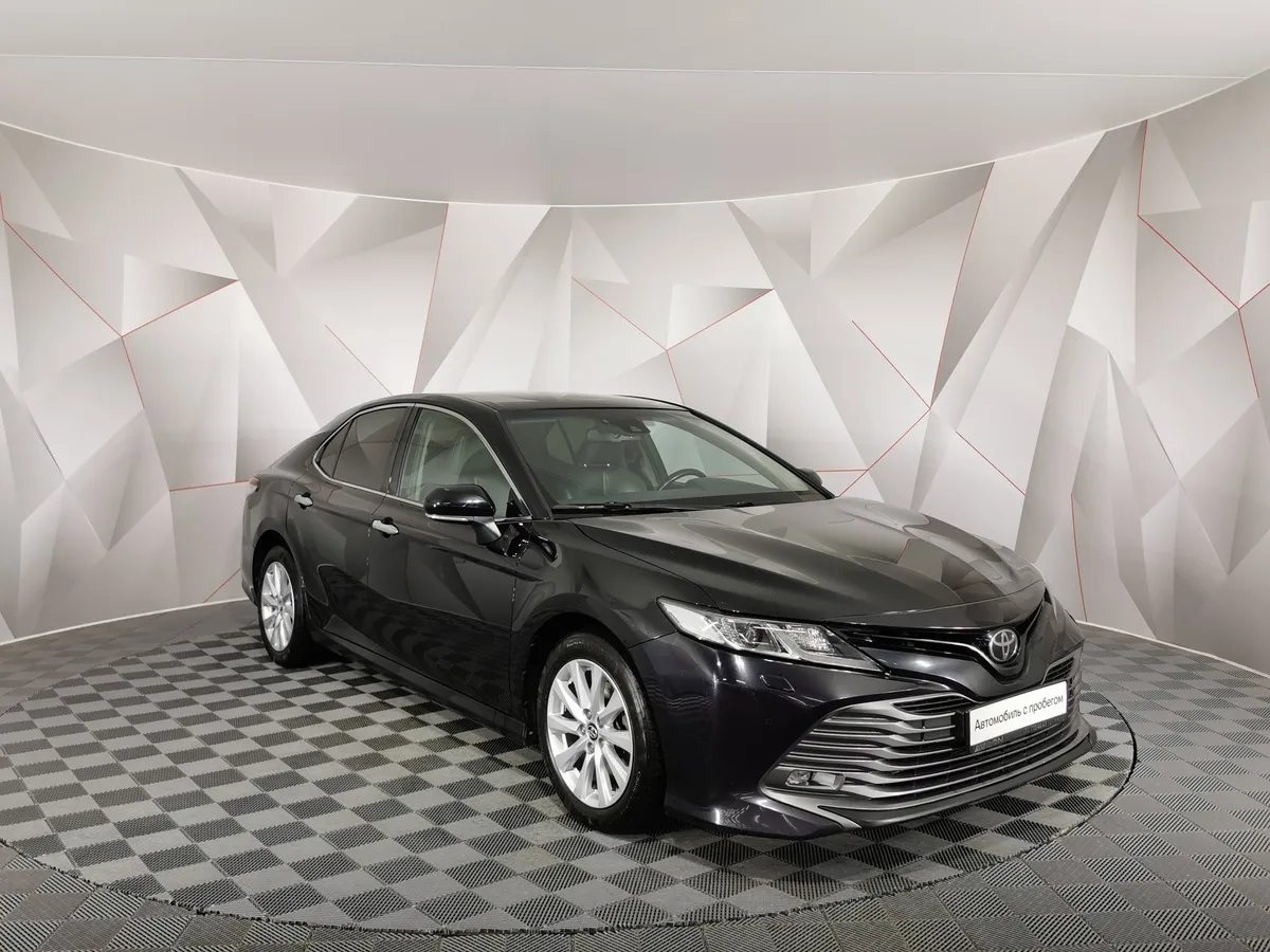 Toyota Camry 2.5 AT (181 л.с.) Черный в АВИЛОН. Слайд №3