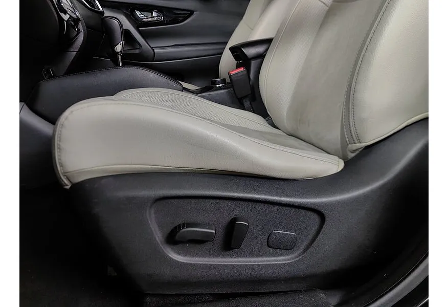 Nissan Qashqai 2.0 CVT AWD (144 л.с.) Черный в АВИЛОН. Слайд №18