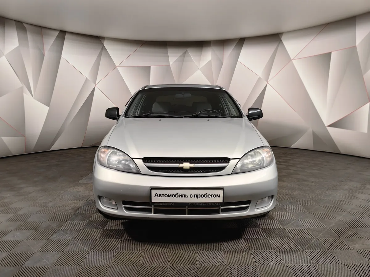 Chevrolet Lacetti 1.4 MT (95 л.с.) Серебристый в АВИЛОН. Слайд №7